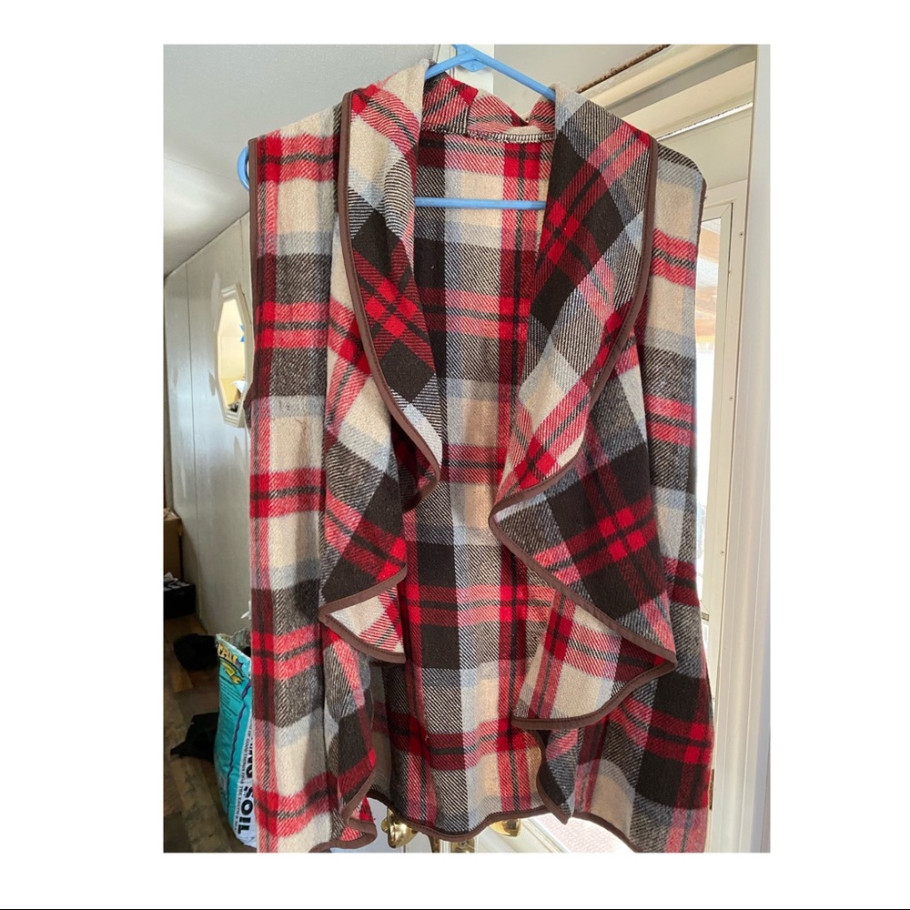Tartan plaid flannel ruffled vest